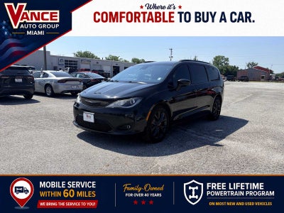 2020 Chrysler Pacifica Touring L Plus