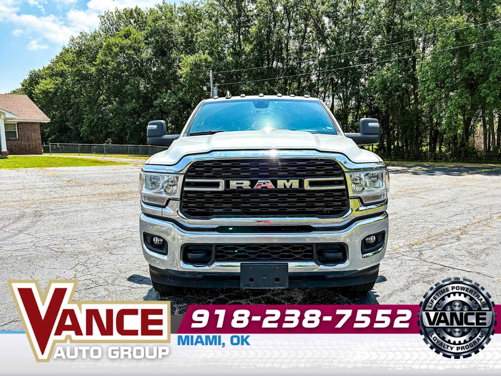 2024 RAM 3500 Big Horn Crew Cab 4x4 8' Box