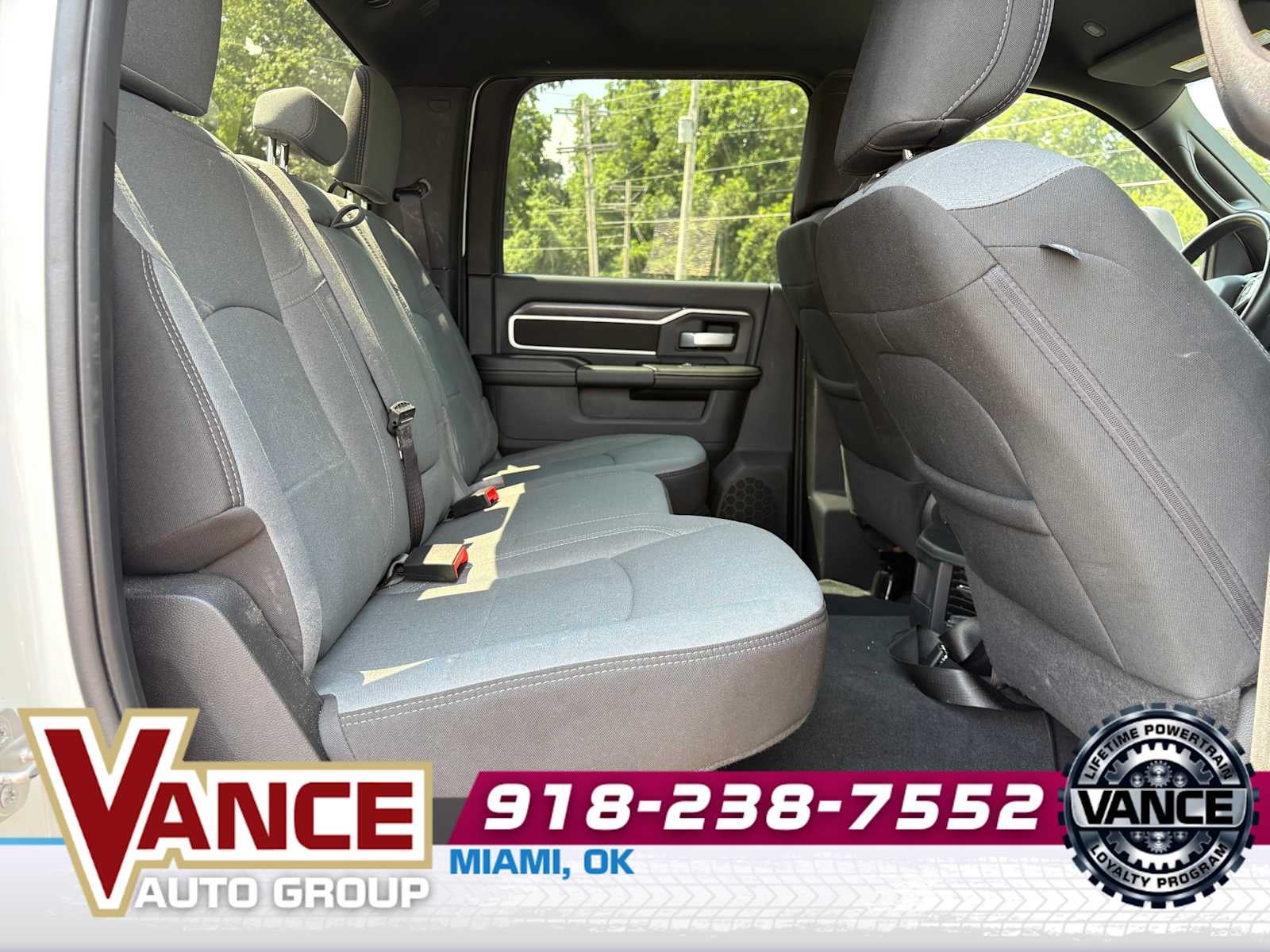 2024 RAM 3500 Big Horn Crew Cab 4x4 8' Box