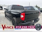 2017 Toyota Tundra SR5 5.7L V8