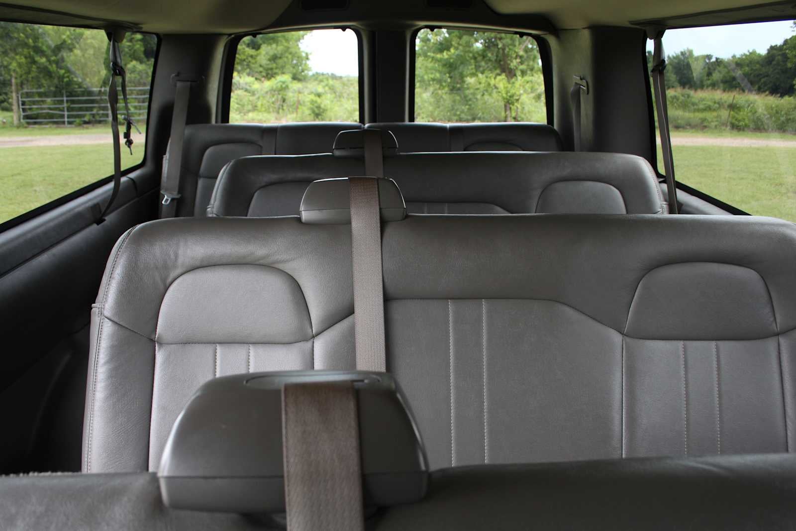 2019 Chevrolet Express 3500 LS