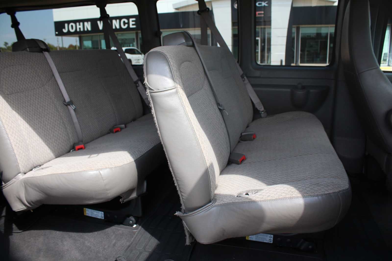 2025 Chevrolet Express Passenger LT