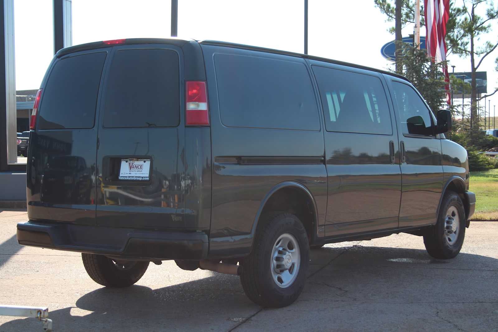 2019 Chevrolet Express 2500 RWD 2500 135"