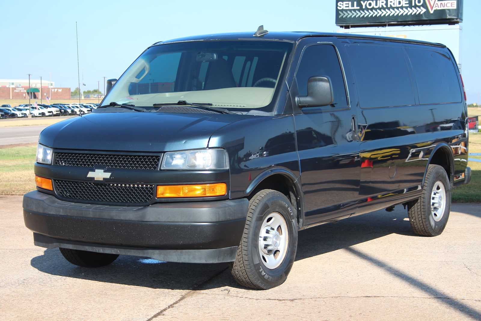2019 Chevrolet Express 2500 RWD 2500 135"