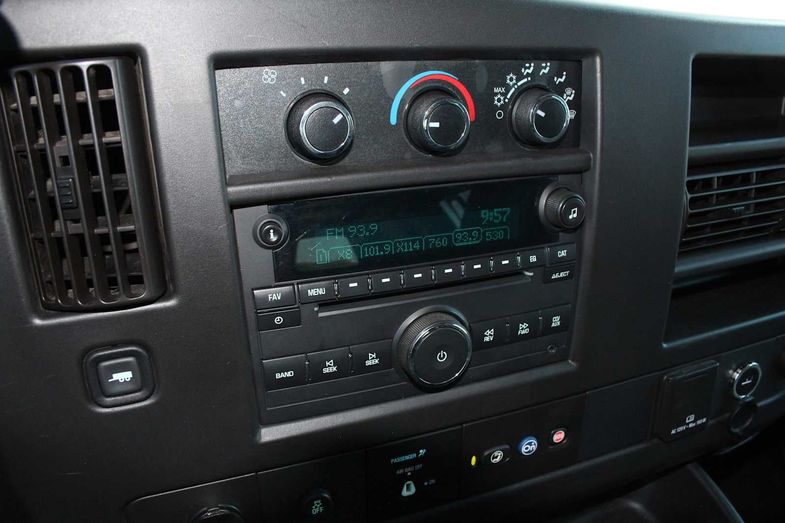 2019 Chevrolet Express 2500 RWD 2500 135"