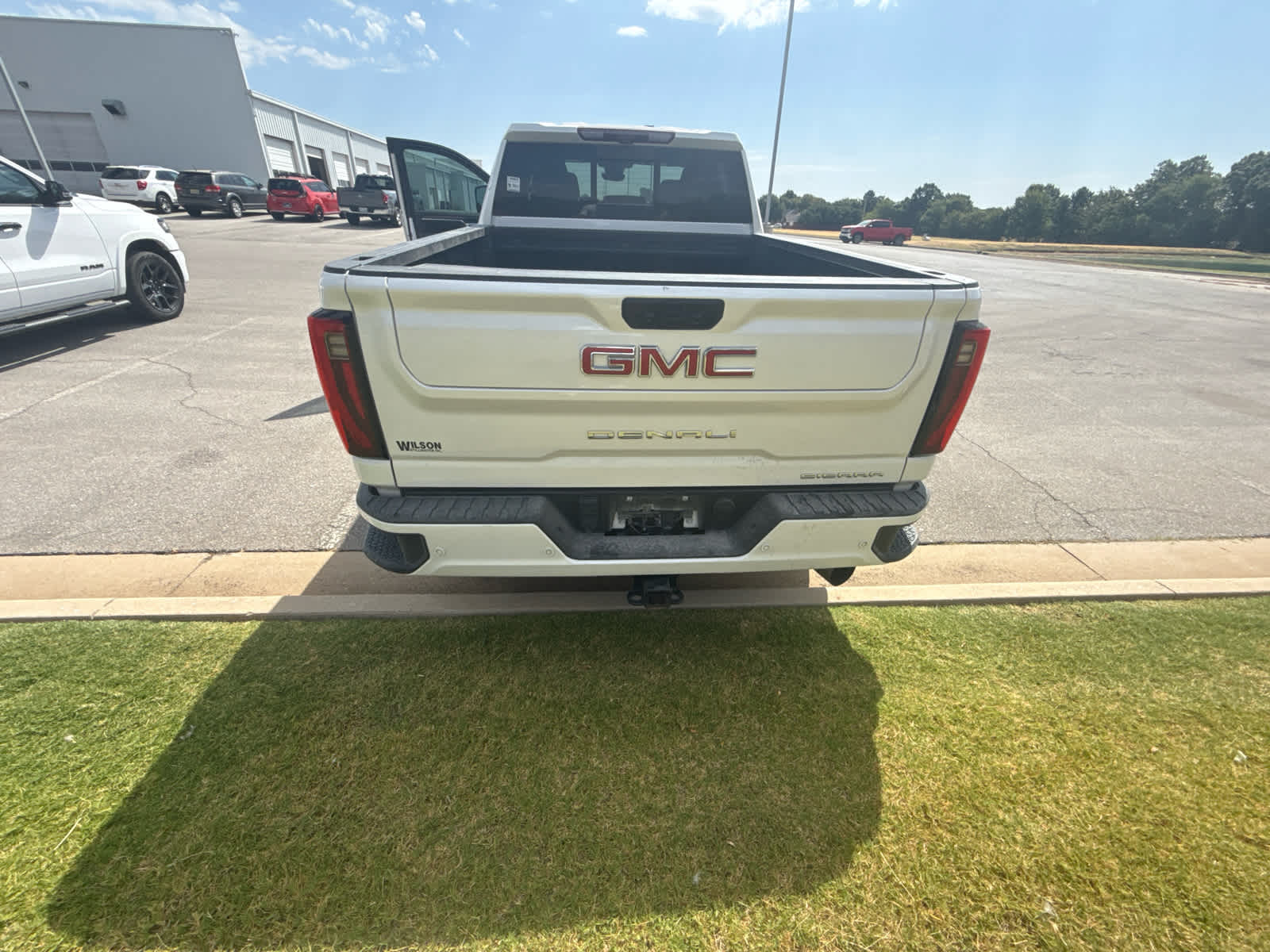 2024 GMC Sierra 2500HD Denali