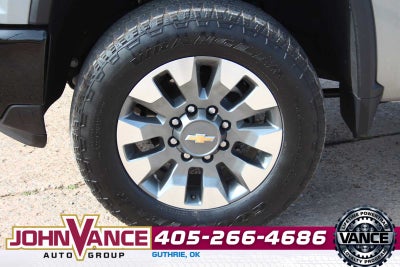 2025 Chevrolet Silverado 2500HD Custom