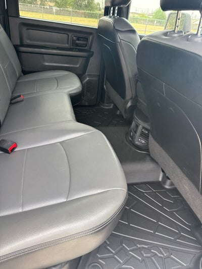 2023 RAM 3500 Chassis Tradesman