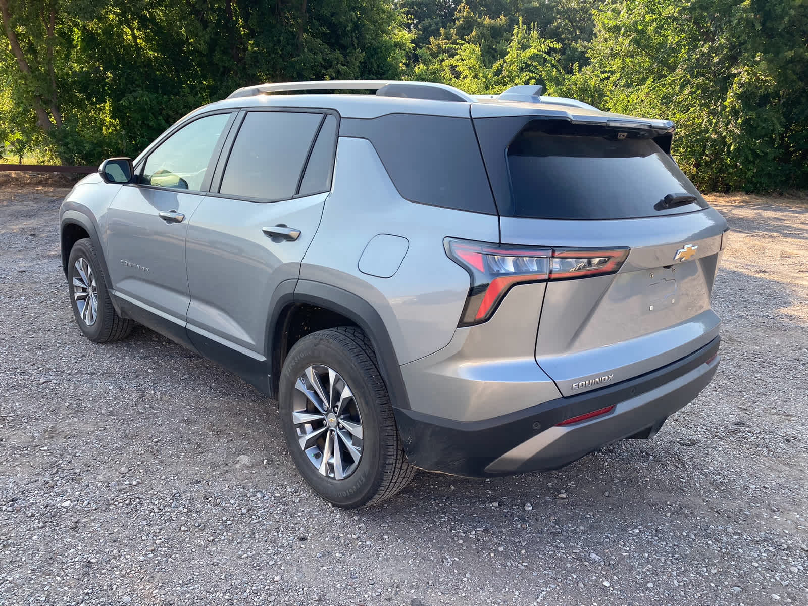 2025 Chevrolet Equinox FWD LT