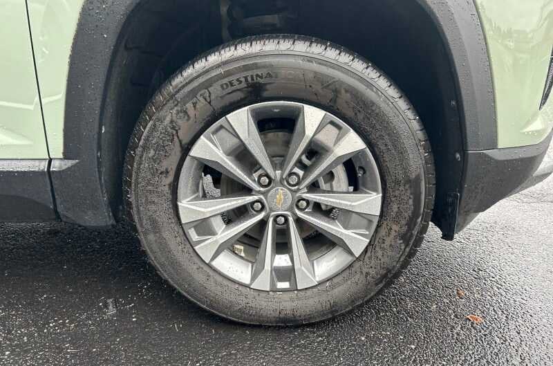 2026 Chevrolet Equinox FWD LT