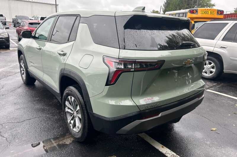 2026 Chevrolet Equinox FWD LT