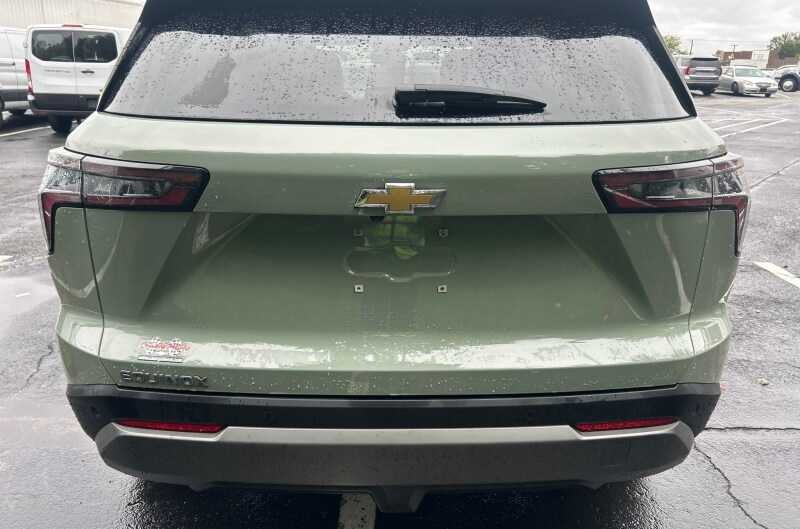 2026 Chevrolet Equinox FWD LT