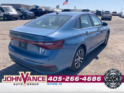 2025 Volkswagen Jetta SE