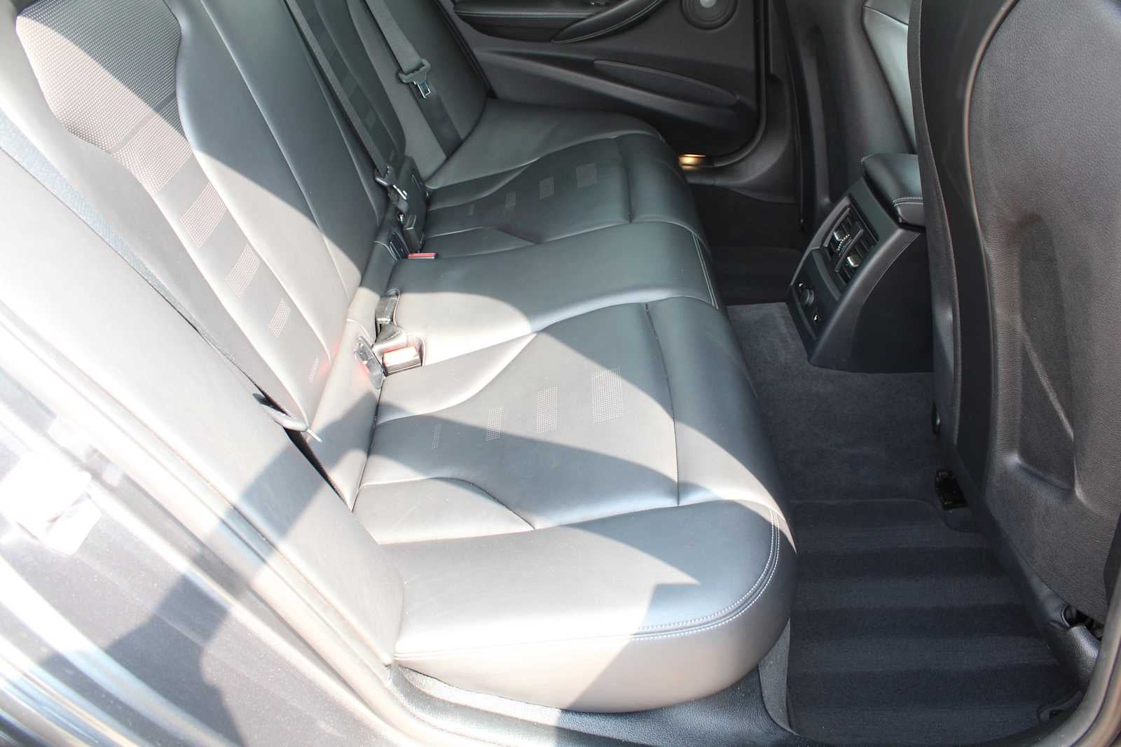 2015 BMW M3 4dr Sdn
