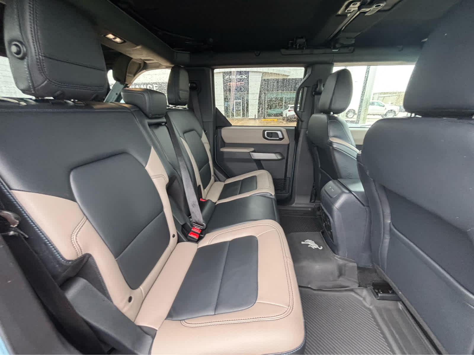 2023 Ford Bronco Base