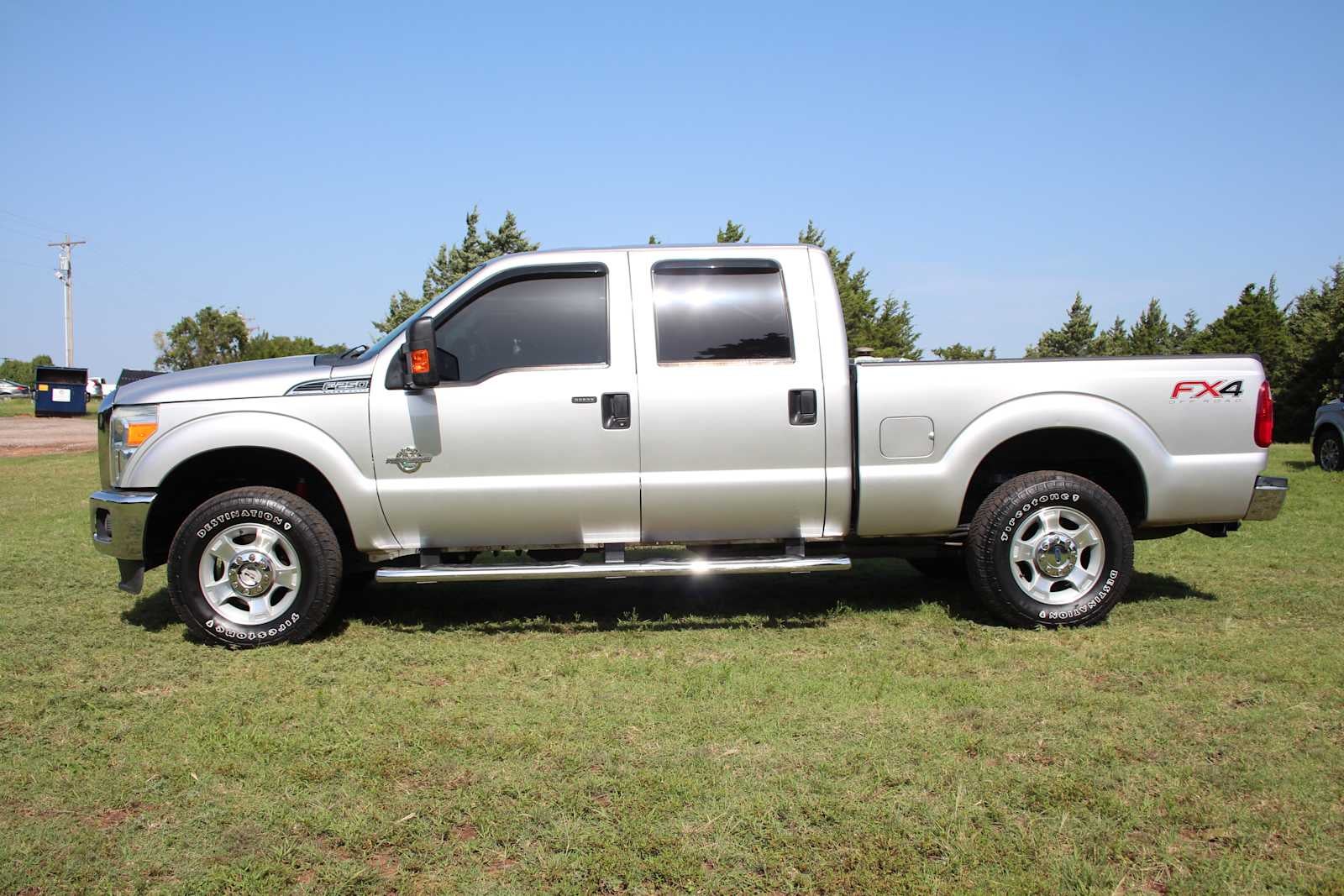 2016 Ford Super Duty F-250 SRW Lariat