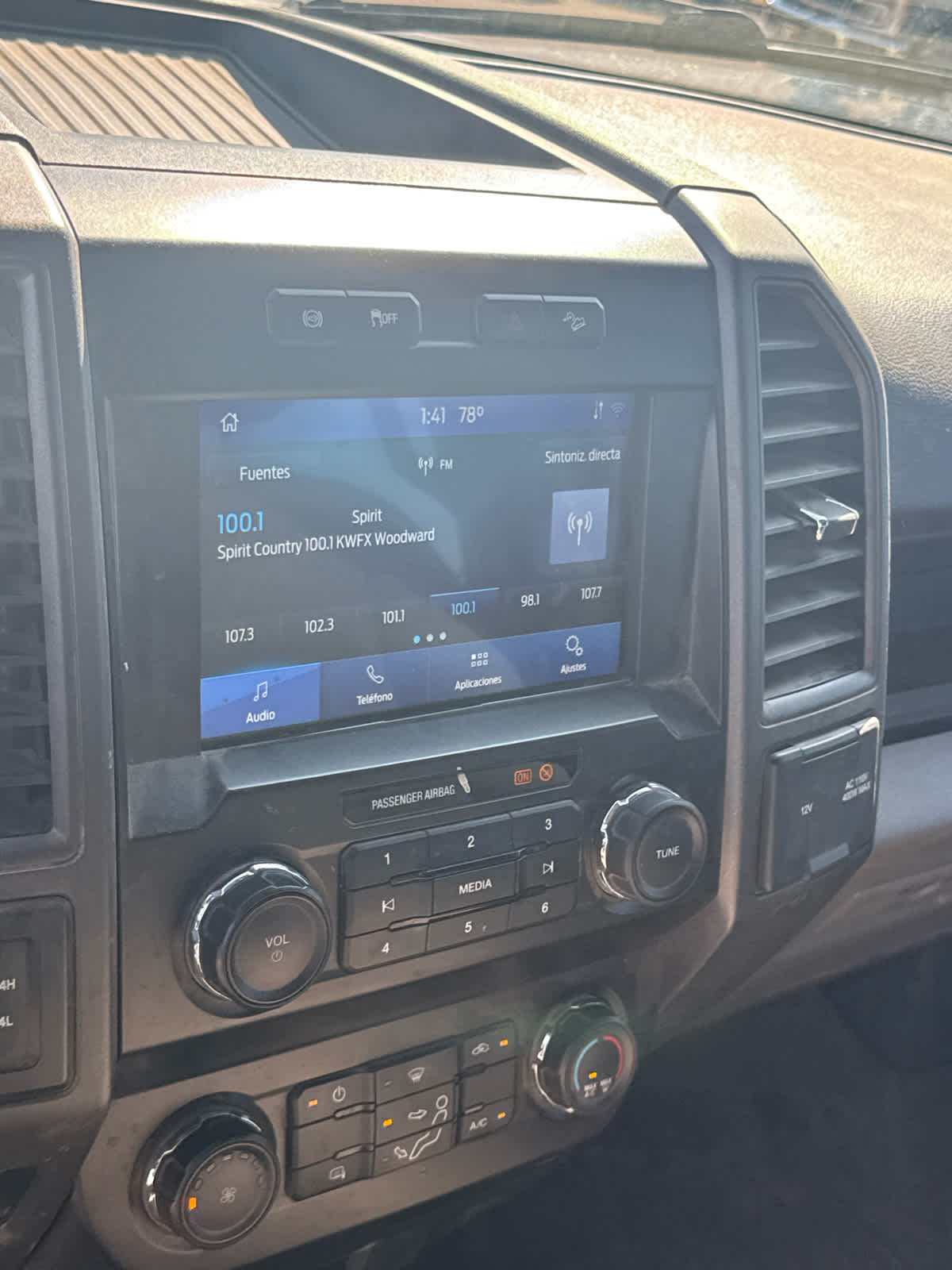 2022 Ford Super Duty F-350 DRW XL
