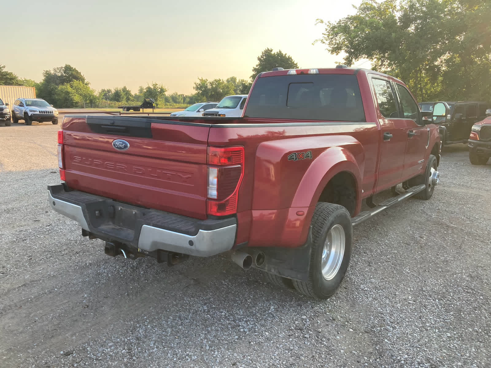 2022 Ford Super Duty F-350 DRW XL