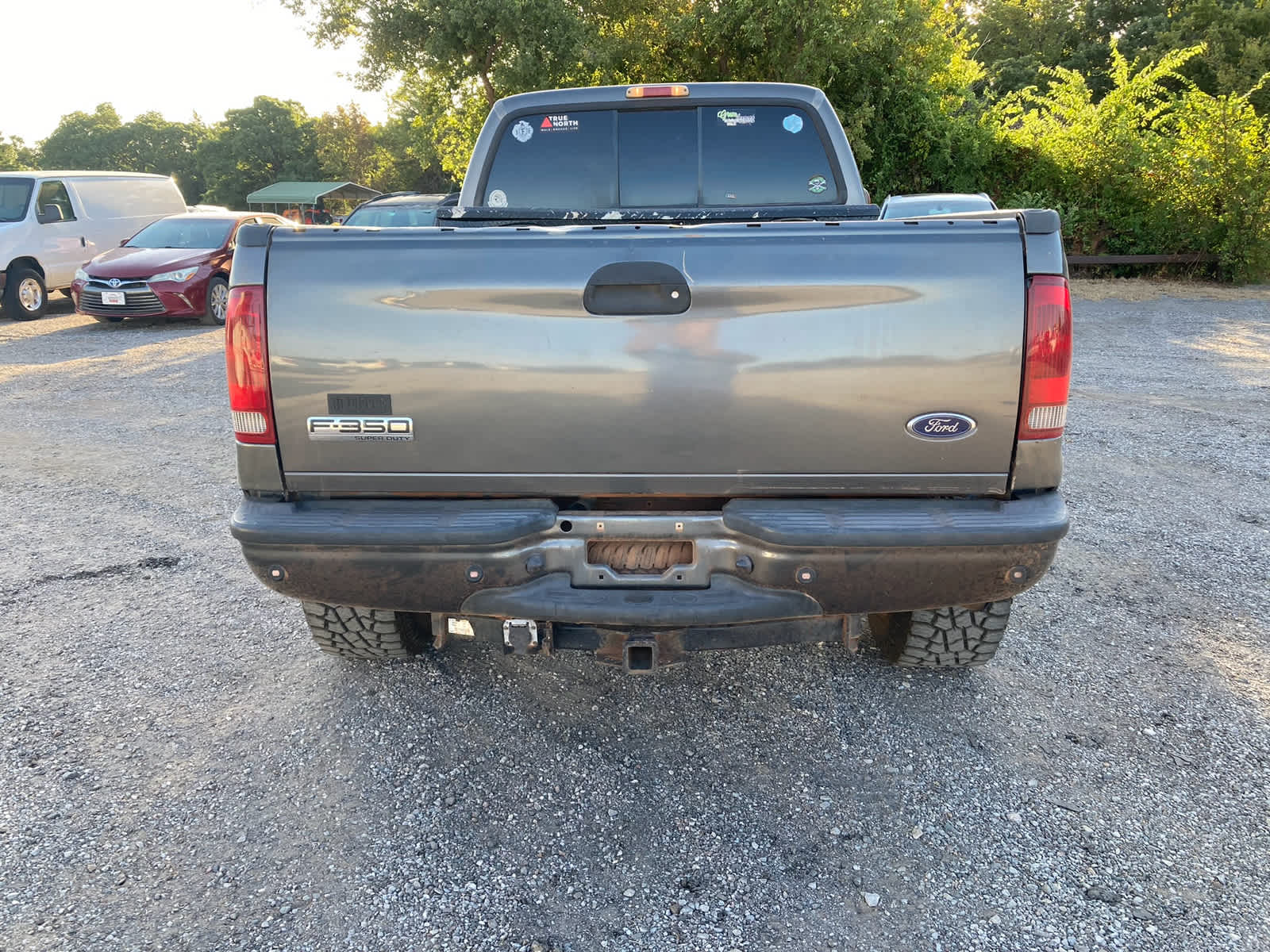 2006 Ford Super Duty F-350 SRW XL