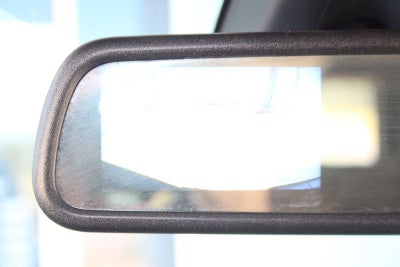2025 Chevrolet Express Passenger 1LT
