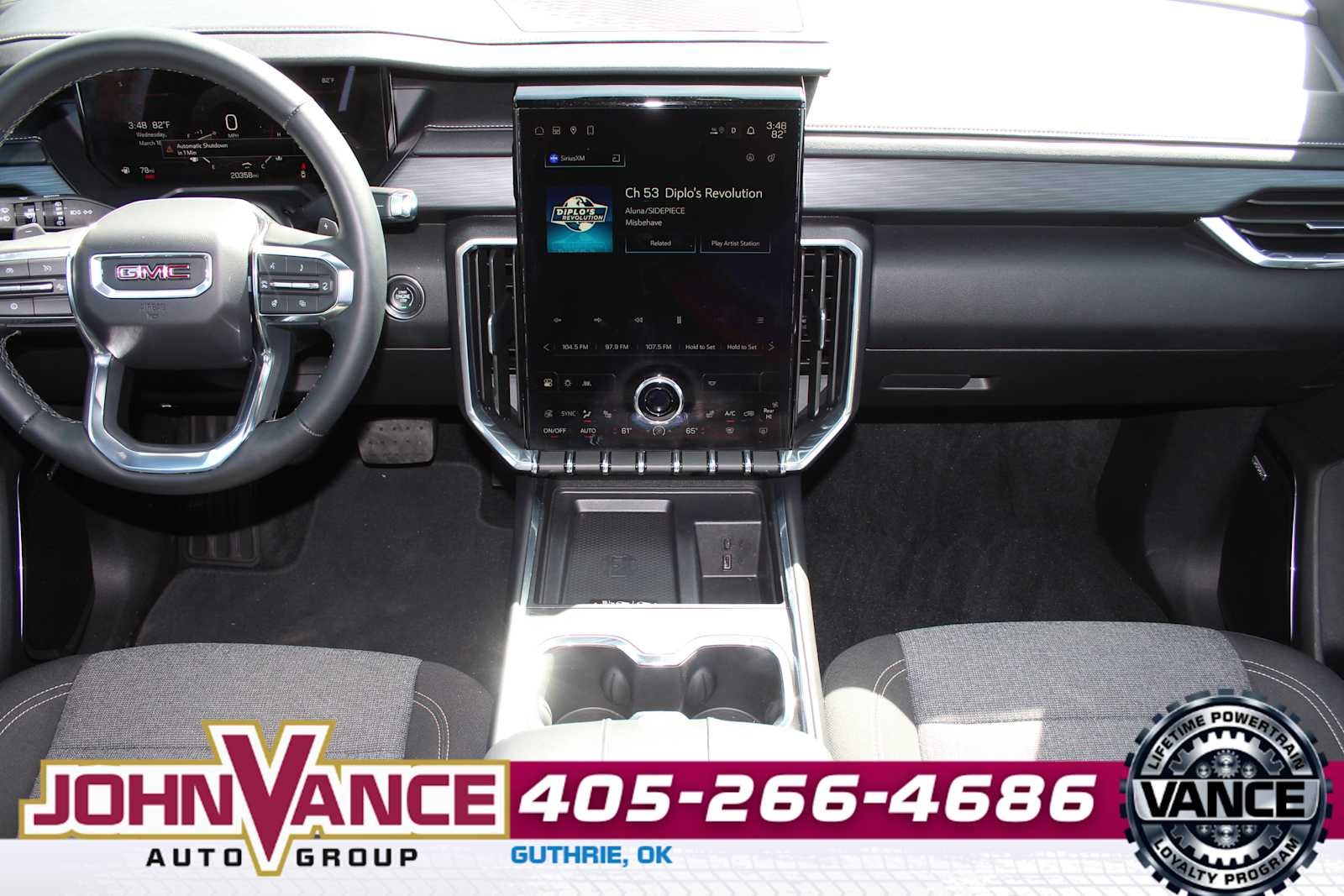 2025 GMC Acadia Elevation
