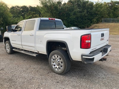 2016 GMC Sierra 2500HD Denali