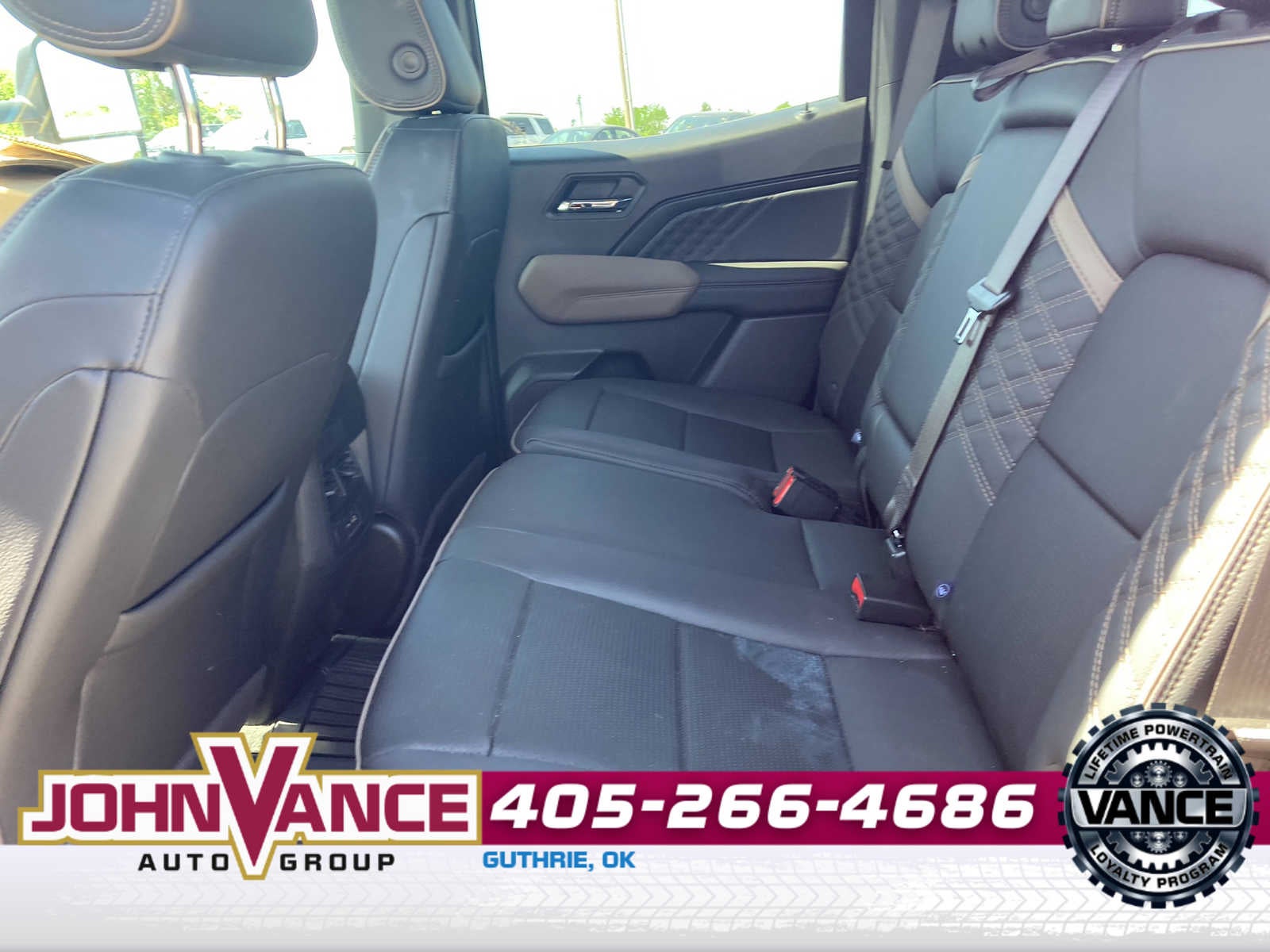2024 GMC Canyon Denali