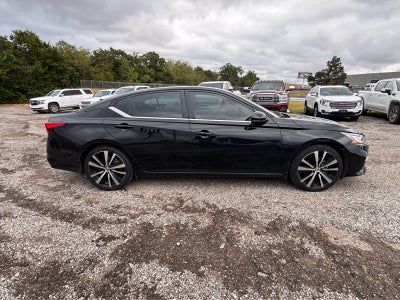 2021 Nissan Altima 2.0 SR