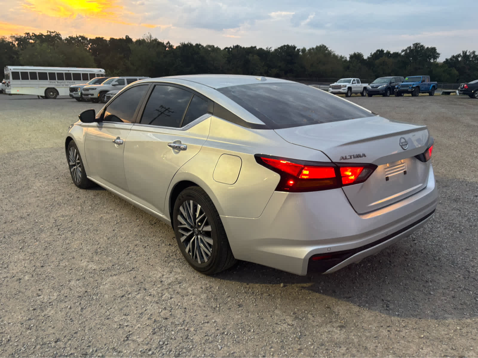 2025 Nissan Altima SV