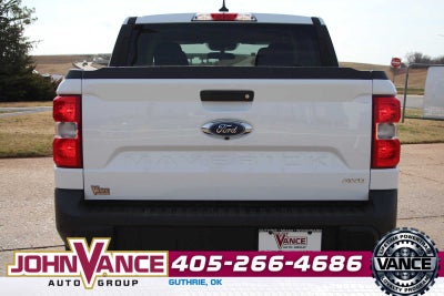 2023 Ford Maverick XL