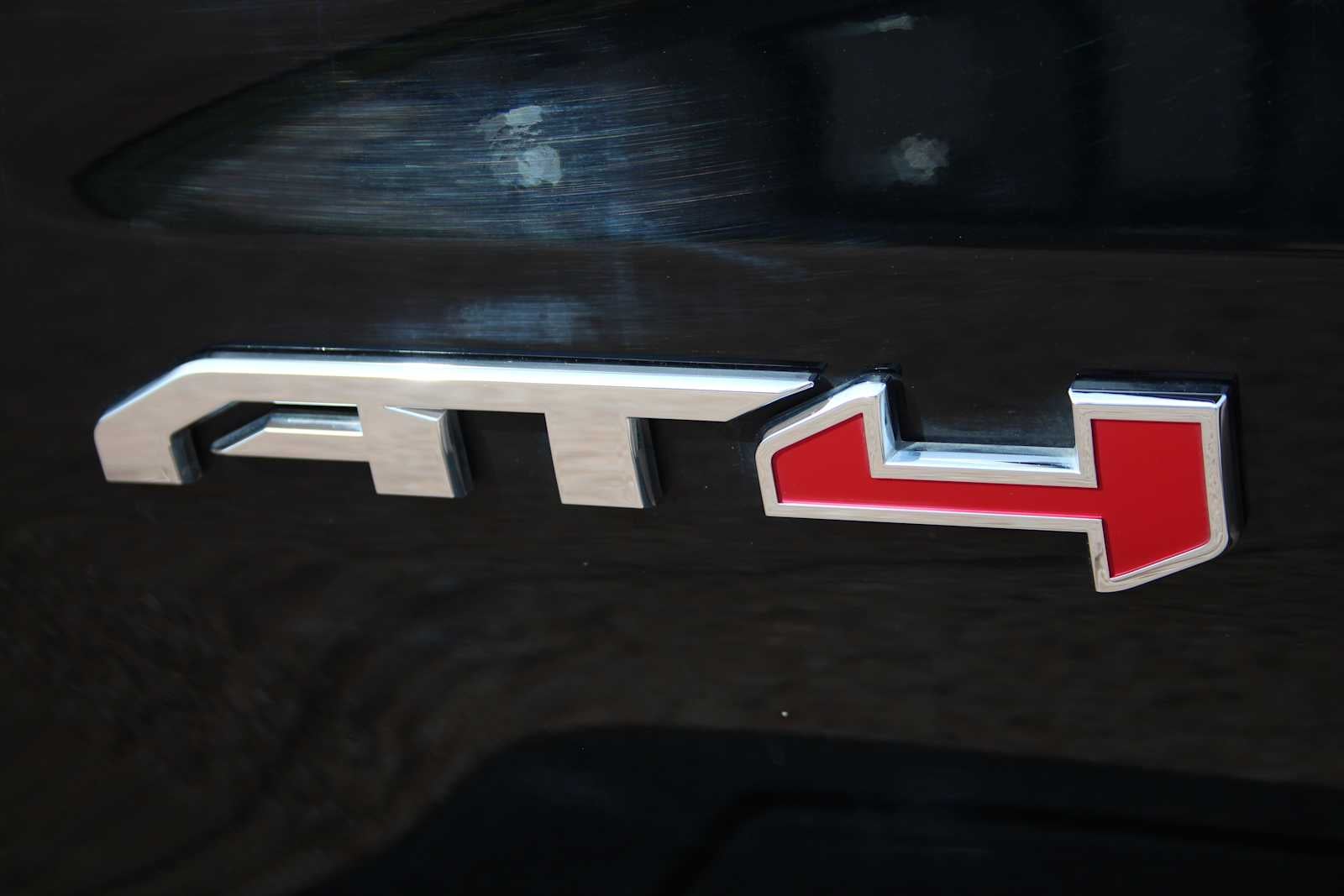 2024 GMC Sierra 1500 AT4