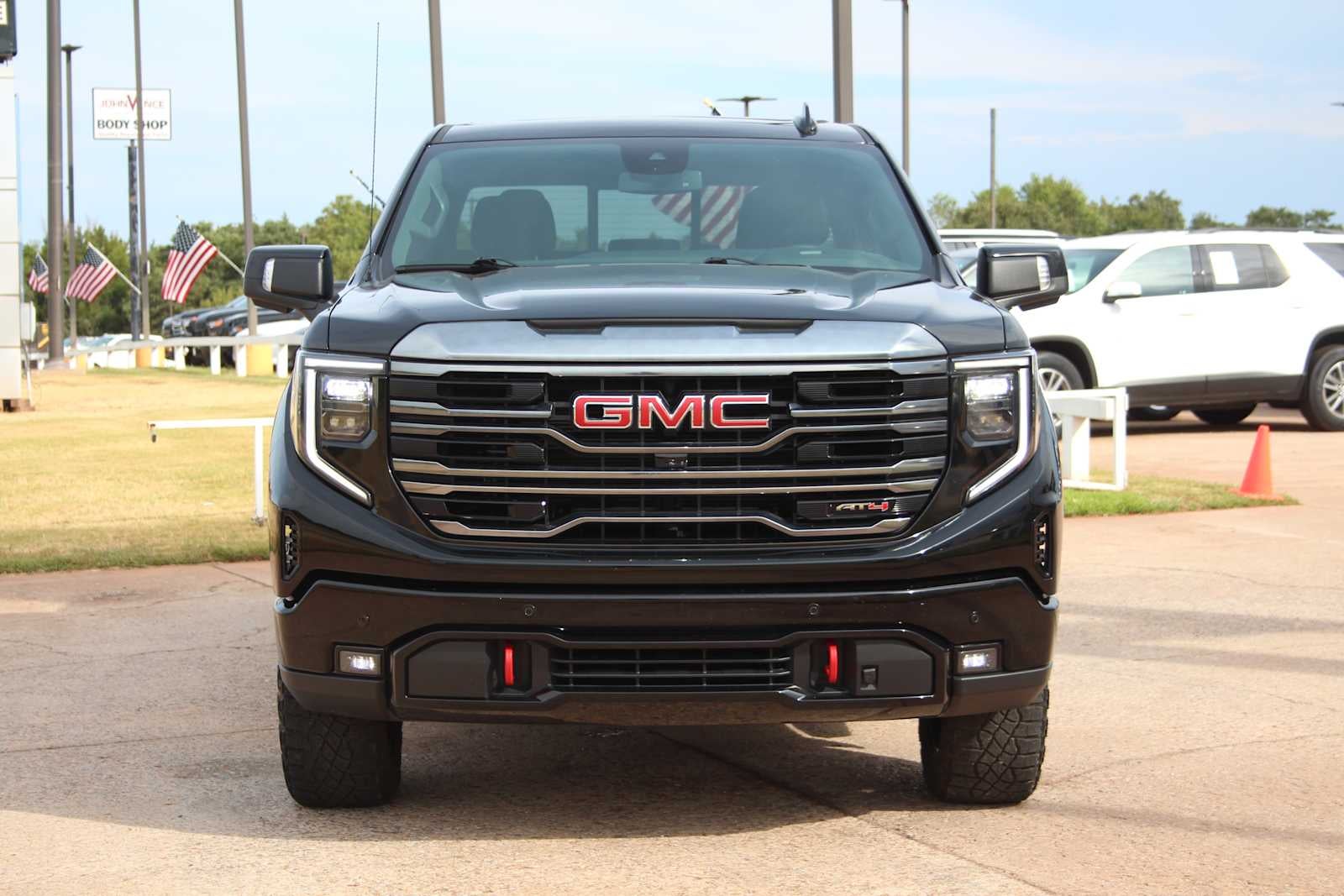 2024 GMC Sierra 1500 AT4