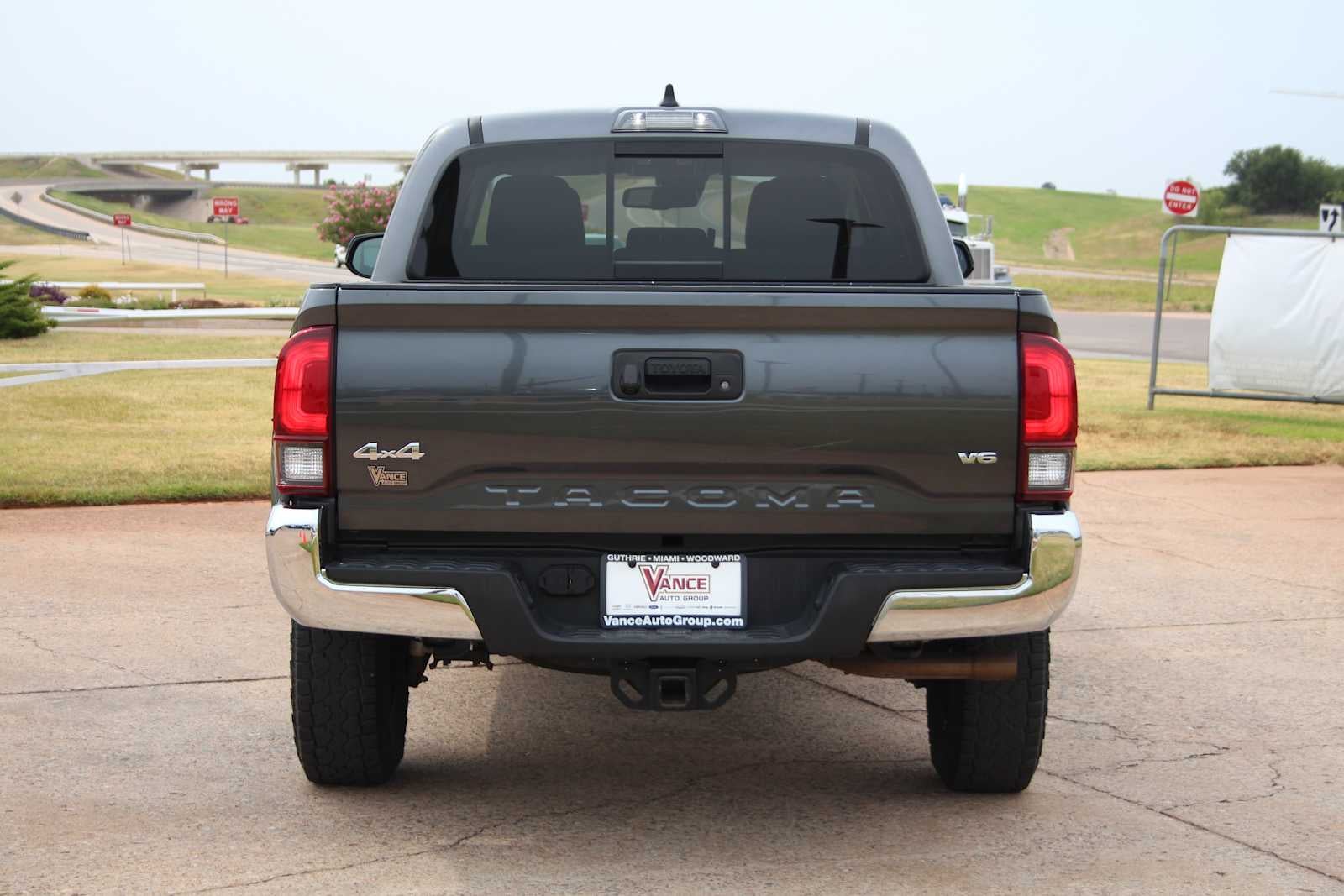 2021 Toyota Tacoma 4WD SR