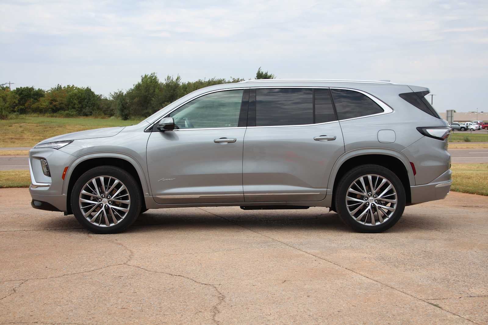 2025 Buick Enclave Avenir