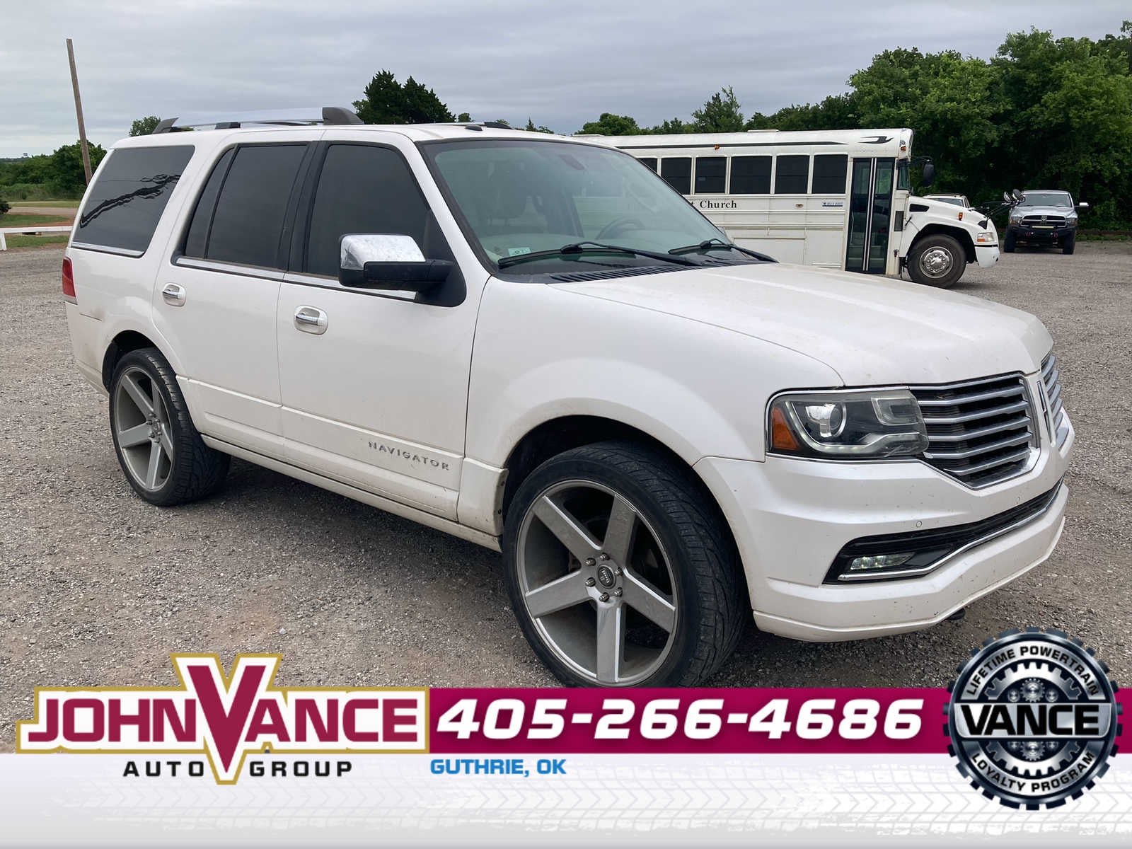 2015 Lincoln Navigator Base