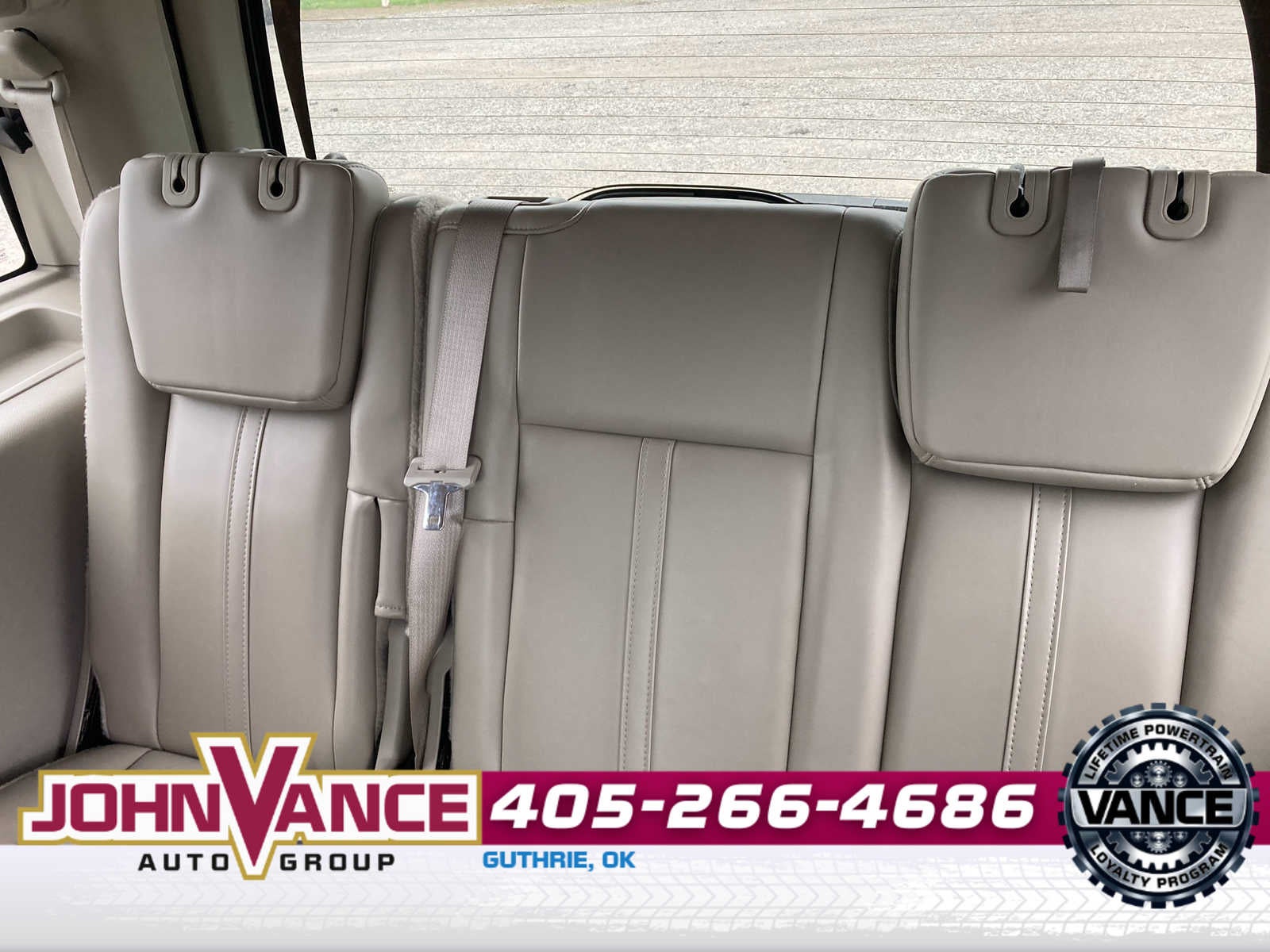 2015 Lincoln Navigator Base