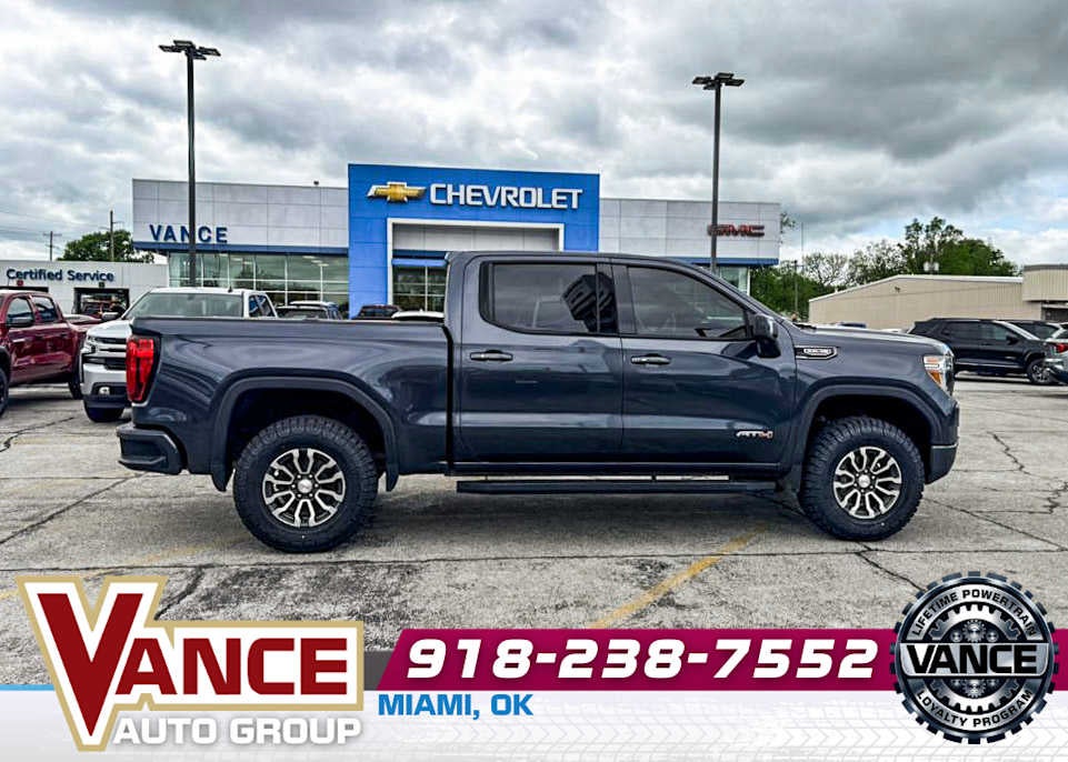 2021 GMC Sierra 1500 AT4