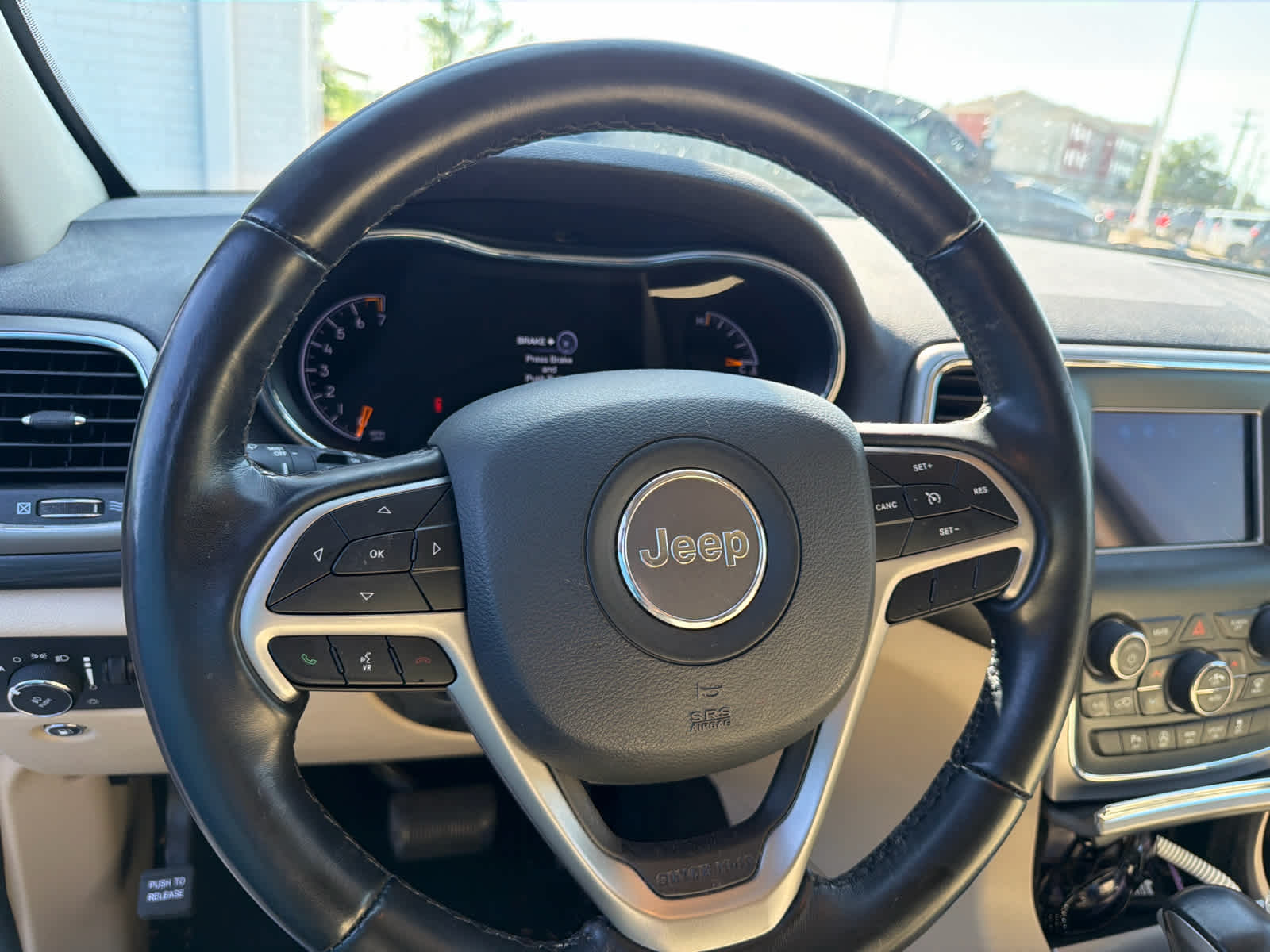 2021 Jeep Grand Cherokee Laredo E 4x4