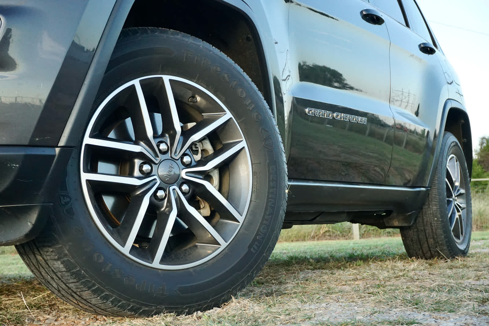 2019 Jeep Grand Cherokee Laredo E 4x4