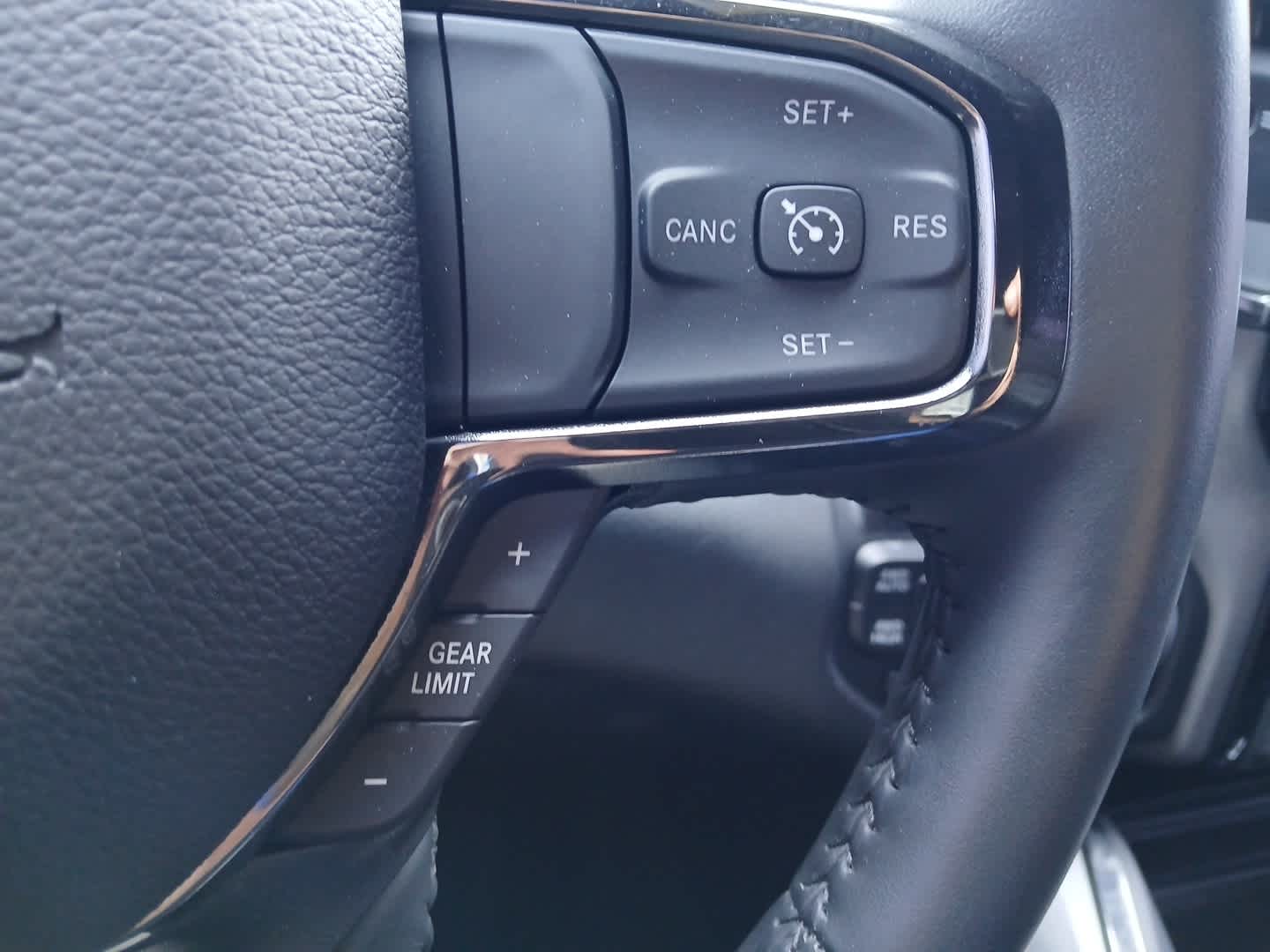 2024 RAM Ram 1500 Big Horn Crew Cab 4x4 5'7' Box