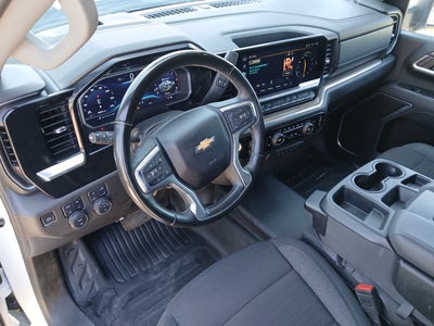 2024 Chevrolet Silverado 3500HD Chassis LT