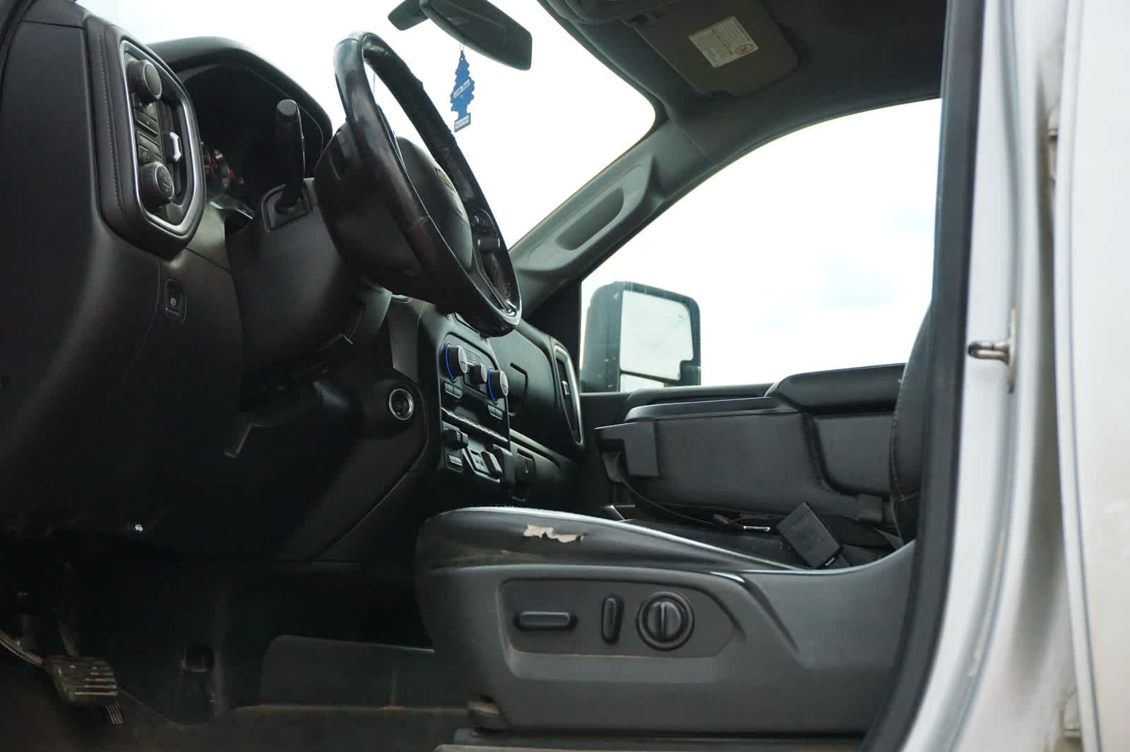 2020 Chevrolet Silverado 2500HD 4WD Crew Cab Standard Bed LT