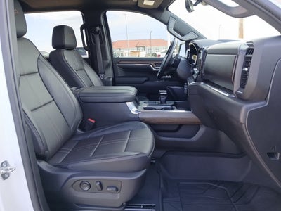 2023 Chevrolet Silverado 1500 4WD Crew Cab Short Bed High Country
