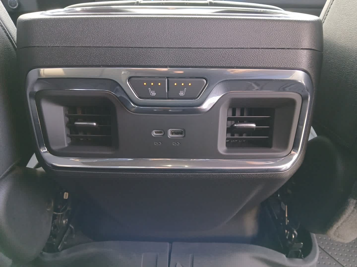 2023 Chevrolet Silverado 1500 4WD Crew Cab Short Bed High Country