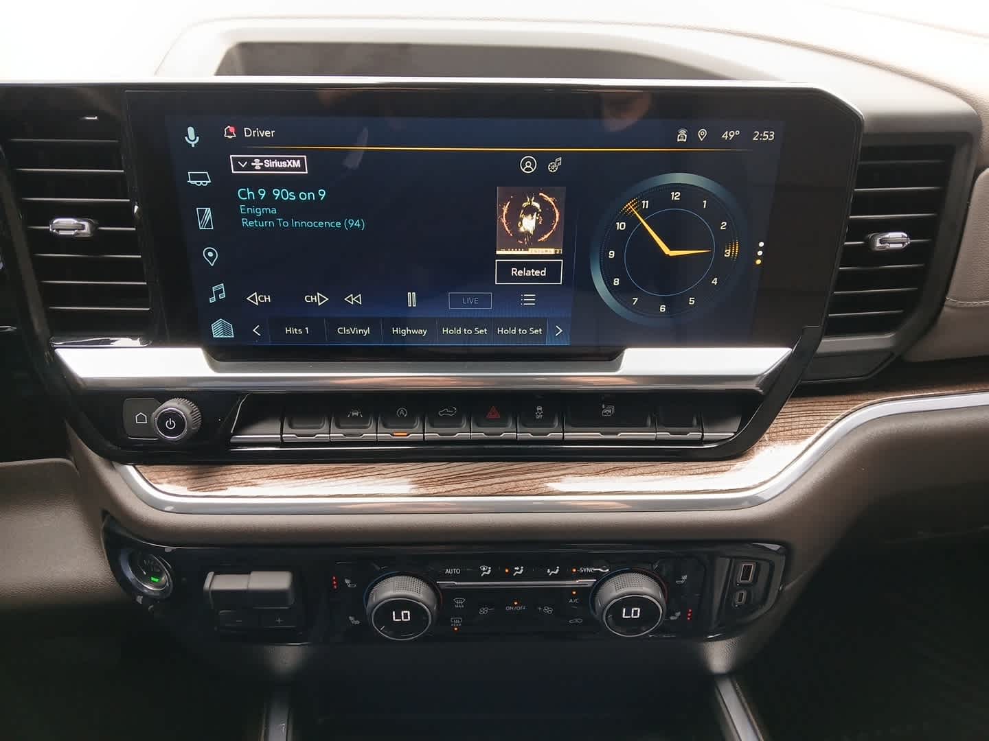 2025 Chevrolet Silverado 1500 4WD Crew Cab Standard Bed LT