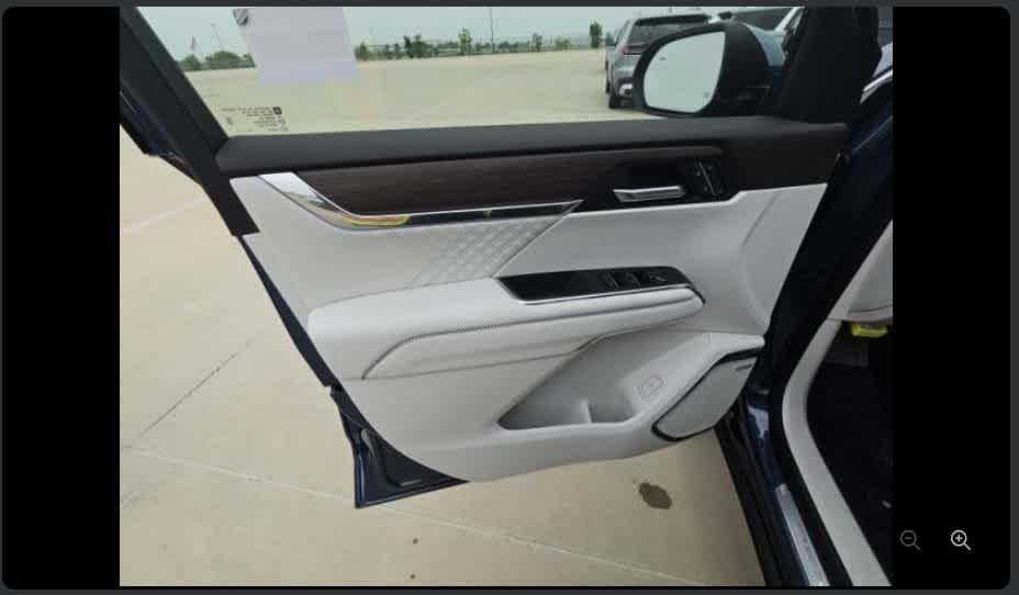 2026 GMC Acadia AWD Denali