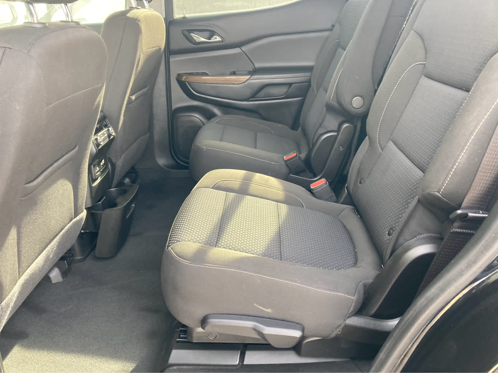 2023 GMC Acadia FWD SLE