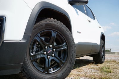 2022 GMC Acadia AWD AT4