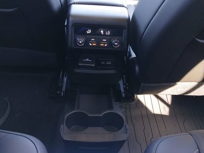 2023 GMC Acadia FWD SLT