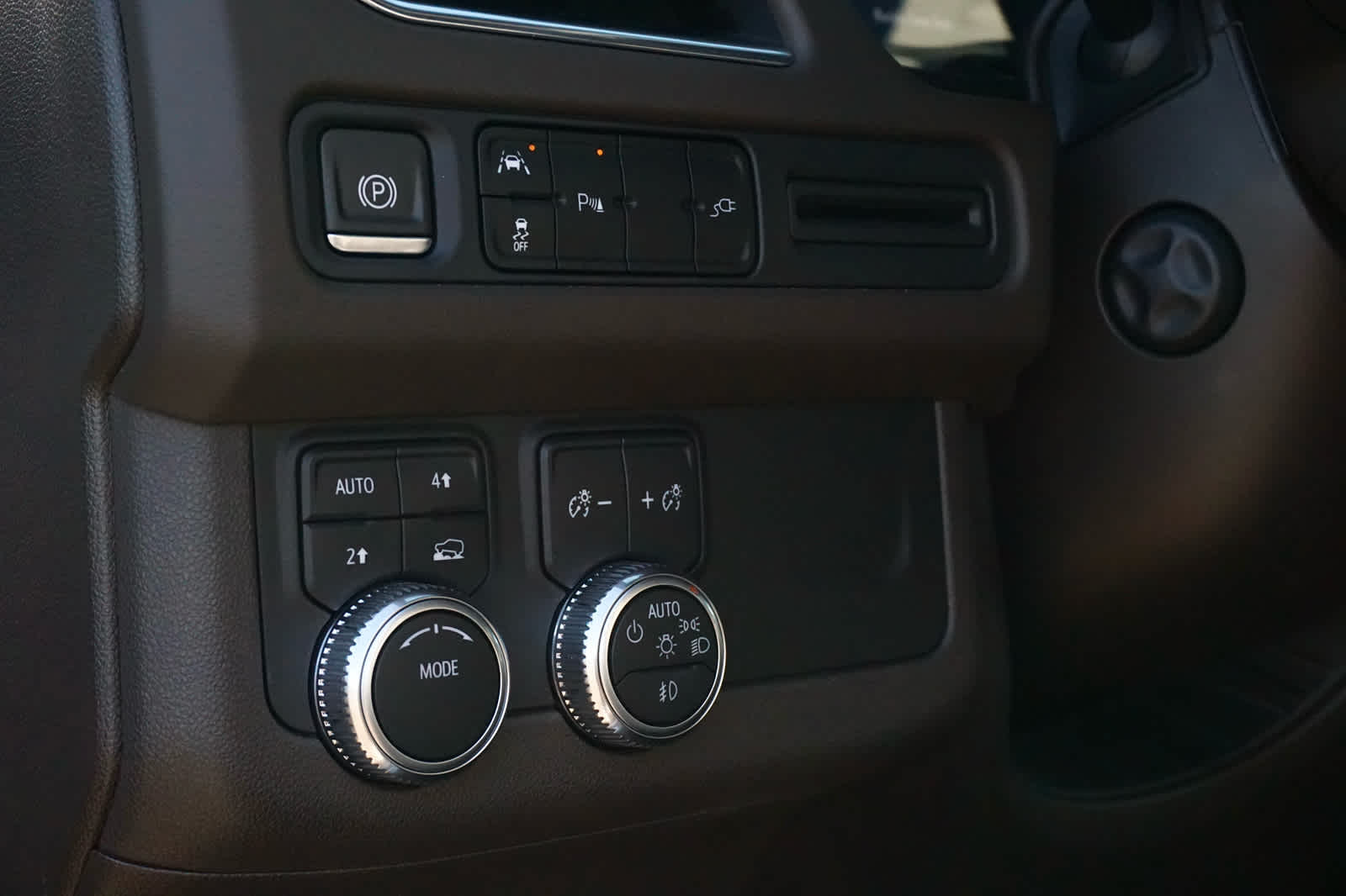 2021 GMC Yukon 4WD SLT